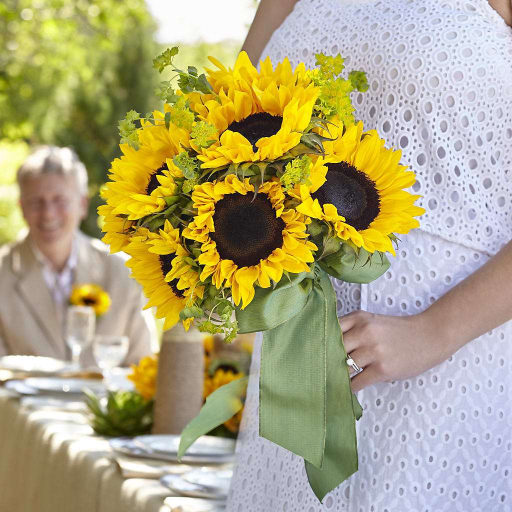 Free Spirit Bouquet – Emica Floral Designs, Saint James City FL
